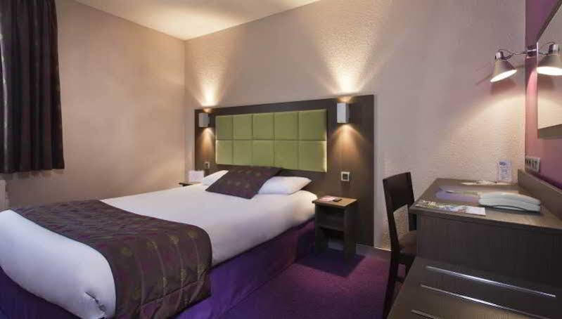 Tourhotel Blois La Chaussée-Saint-Victor Buitenkant foto